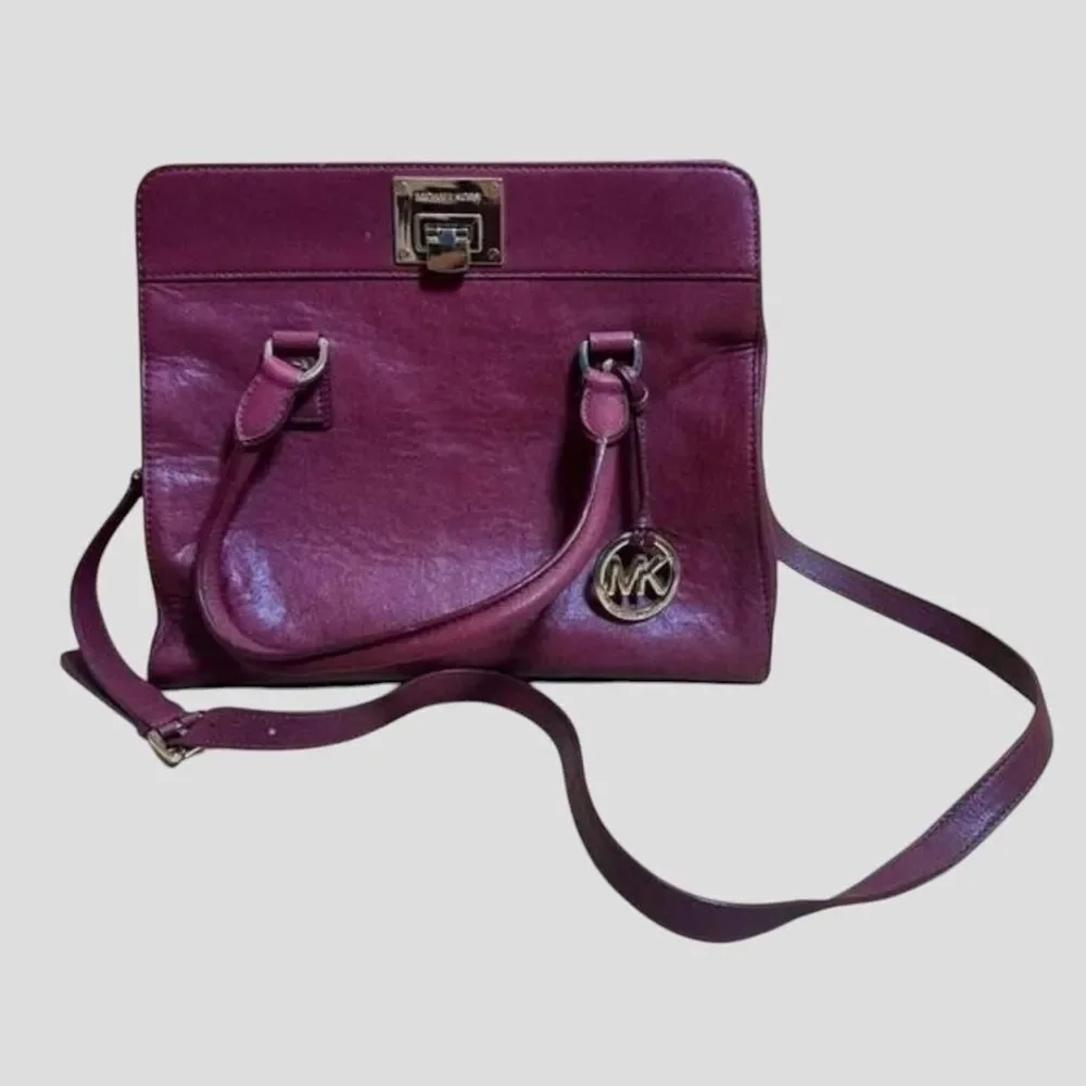 Vintage-american Women's Red Bag